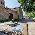 Apartman Carmen *
