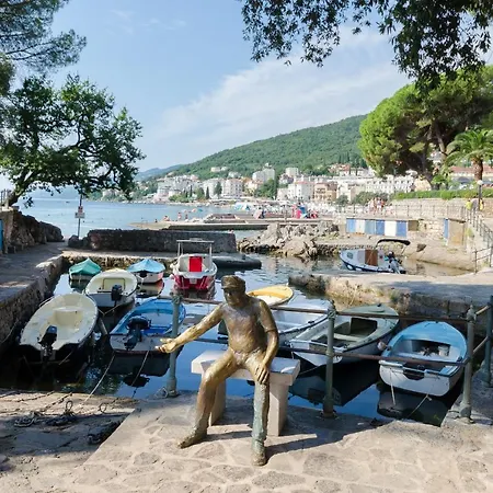 Διαμέρισμα Carmen