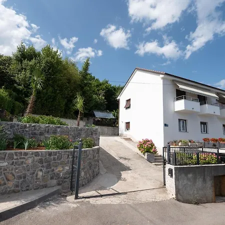 Apartment Carmen Opatija